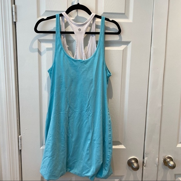 Lululemon Double Layer Twist Bubble Dress Reversible Racerback Blue White size 2 - Picture 7 of 8